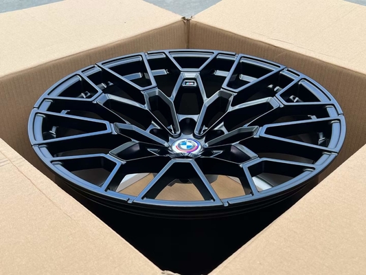 BMW 827M OEM جنوط BMW عجلات مزورة لسيارات BMW G80 M3 G82 G83 M4