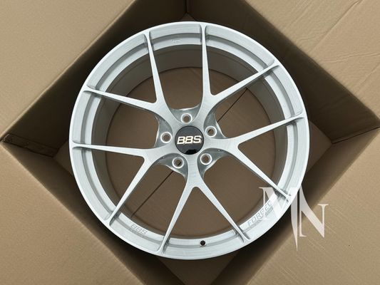 BBS FI R عجلات فضية ممشحة