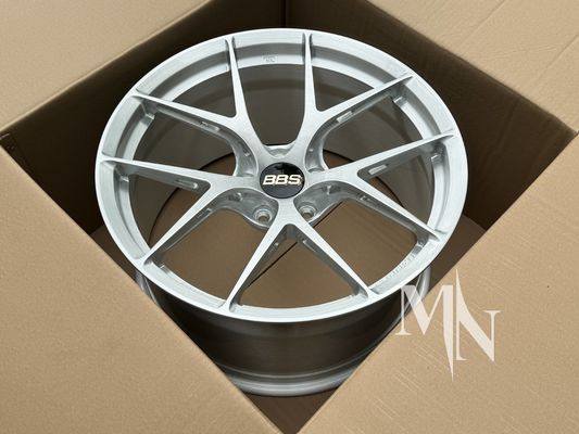 BBS FI R عجلات فضية ممشحة