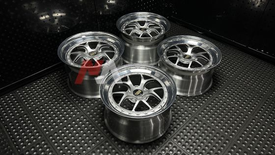 BBS E05 عجلات مزورة لبي ام دبليو F87 F80 F82 F83 F90 G87 G80 G81 G82 G83 G90 M2 M3 M4 M5 الأطراف