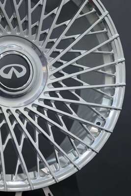 عجلات مُشعة متعددة الأضلاع 6061-T6 كروم مُشكّلة