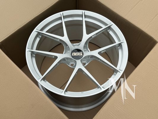BBS FI R عجلات فضية ممشحة