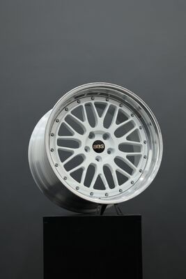 BBS LM أبيض لامع لسيارة تويوتا A90 A91 GR Supra